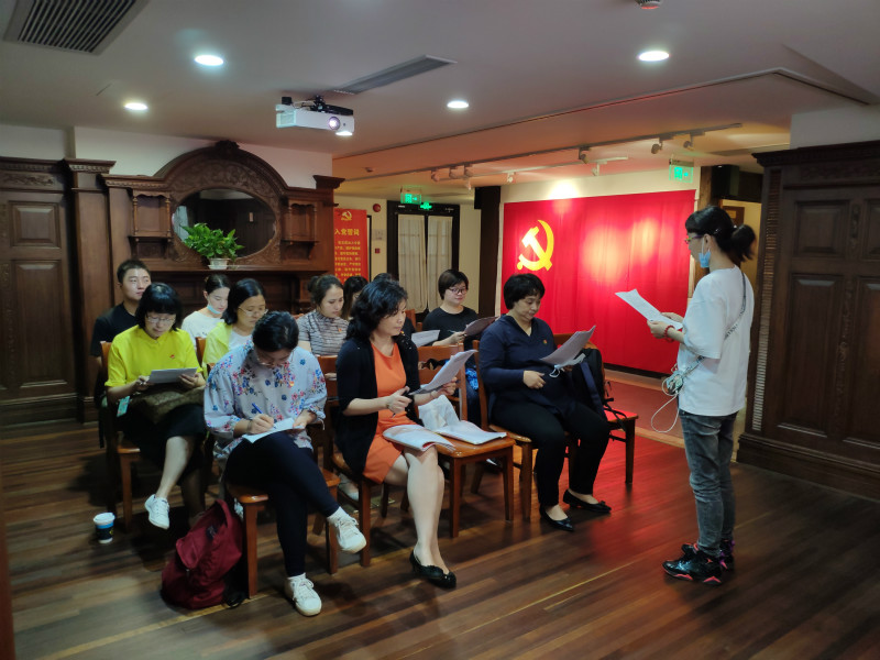 U:\信息报送\组织人事科\2020年\7月\心有所信 上海植物园党员在学思践悟中力作时代奋进者\选改\第一党支部在刘长胜故居开展集中学习交流.jpg U:\信息报送\组织人事科\2020年\7月\心有所信 上海植物园党员在学思践悟中力作时代奋进者\选改\第一党支部在刘长胜故居开展集中学习交流.jpg