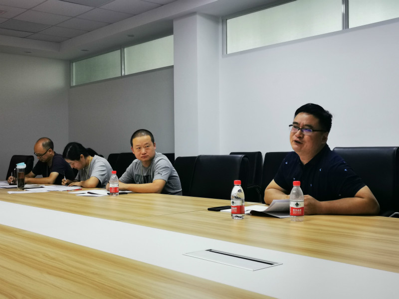 U:\信息报送\组织人事科\2020年\7月\心有所信 上海植物园党员在学思践悟中力作时代奋进者\选改\副园长童立兵带头交流学习体会.jpg U:\信息报送\组织人事科\2020年\7月\心有所信 上海植物园党员在学思践悟中力作时代奋进者\选改\副园长童立兵带头交流学习体会.jpg