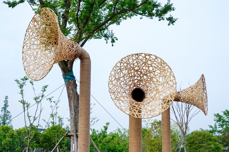 选8 留声机.jpg 选8 留声机.jpg